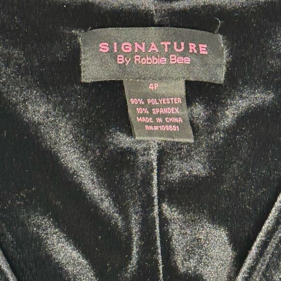 Signature by Robbie Bee vintage black long sleeve velvet evening dress size 4 pe - Picture 9 of 9